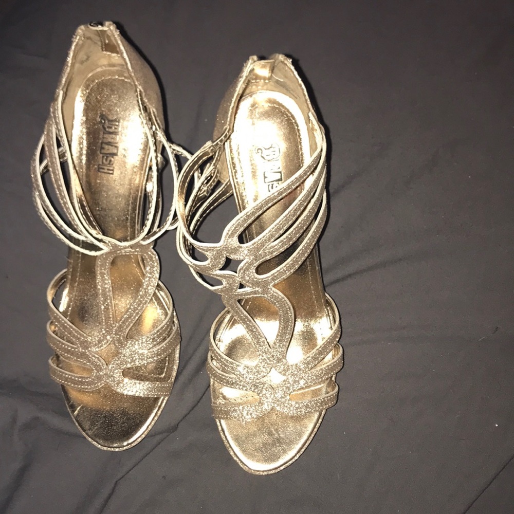 Gold sparkle heels